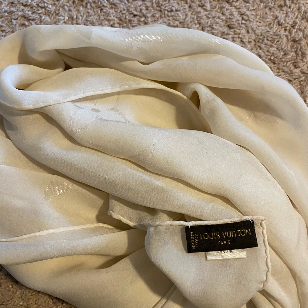 LV authentic scarf